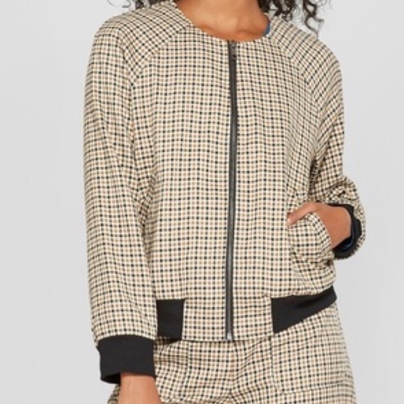 WhoWhatWear Bomber Jacket - Picture 1 of 4